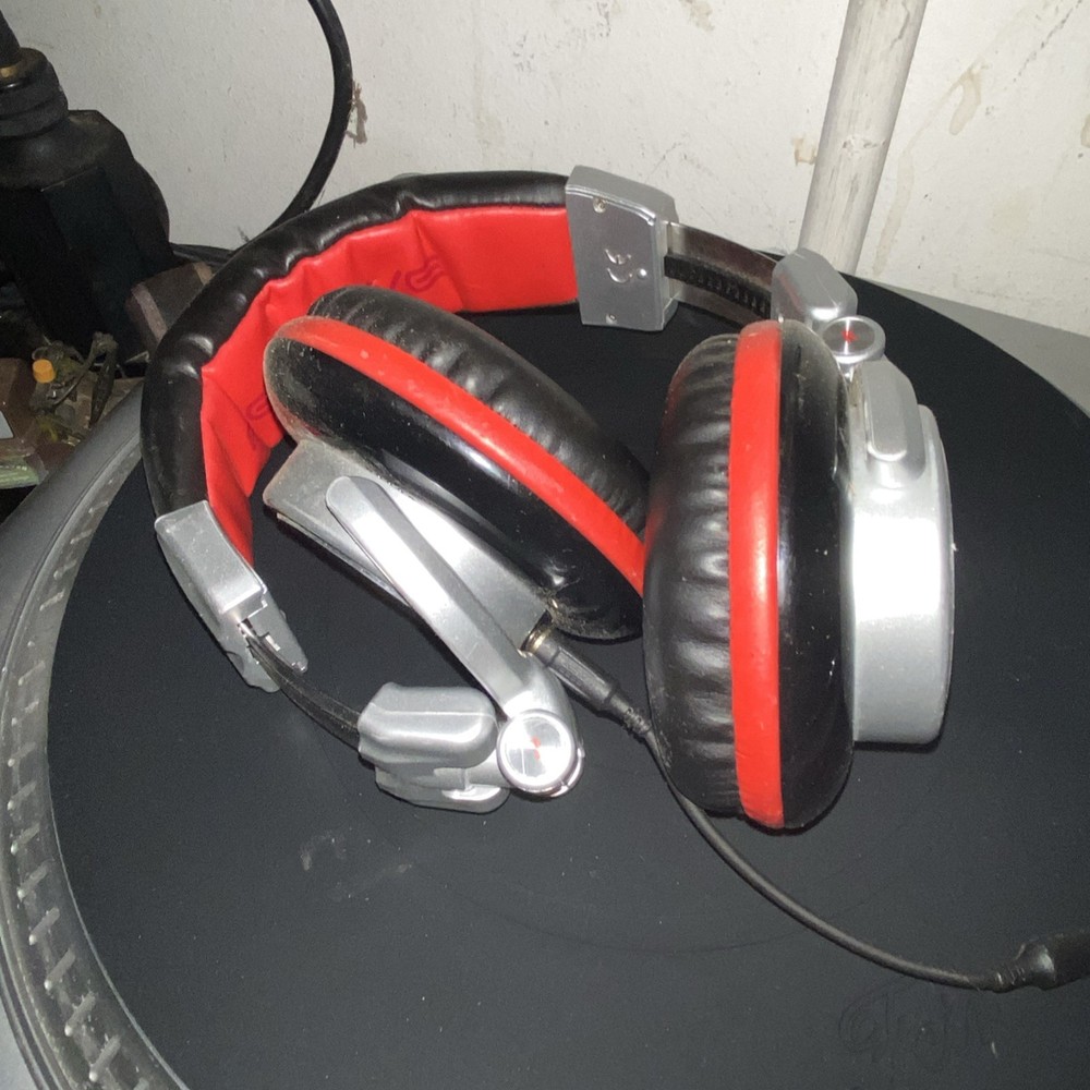 Numark HF175 On-Ear DJ Headphones
