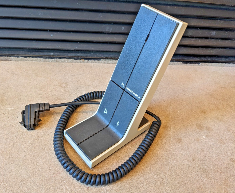 Motorola HMN1050D Desktop Microphone - Untested