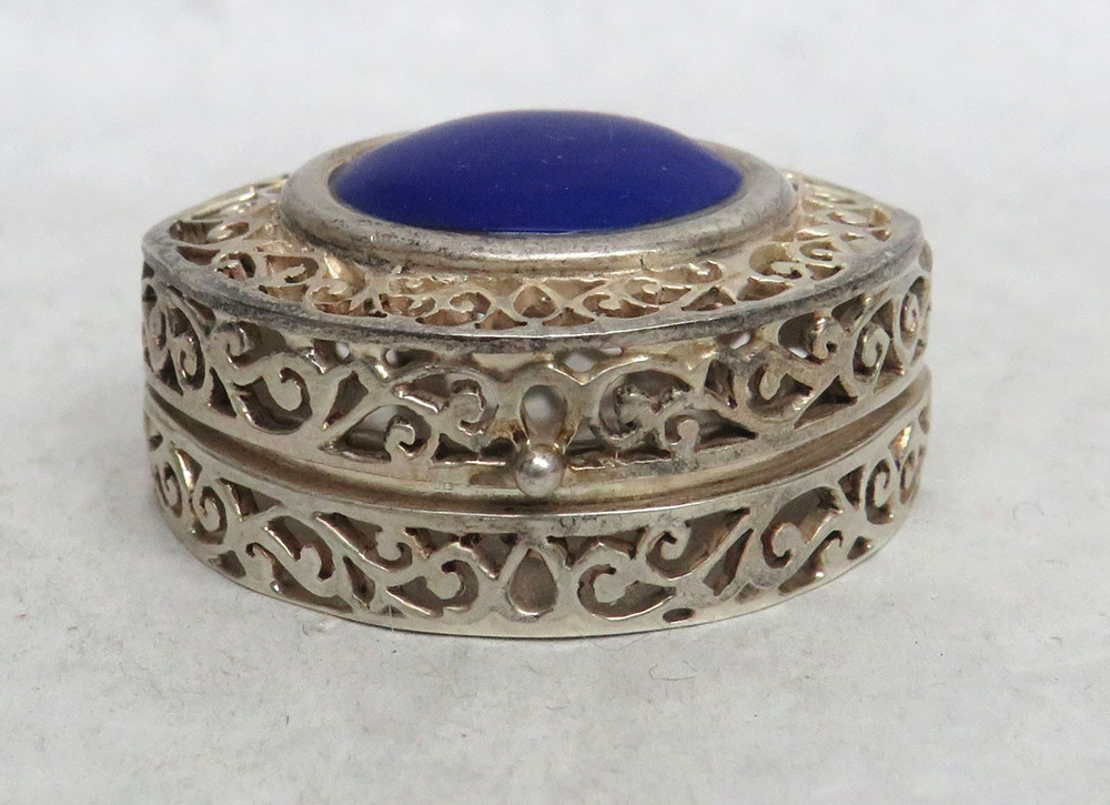 VINTAGE STERLING SILVER BLUE STONE PILL BOX