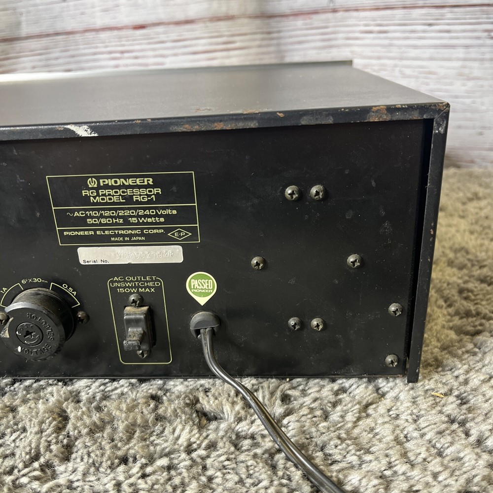 Vintage 1970's Pioneer RG-1 Dynamic Processor ~ Powers On