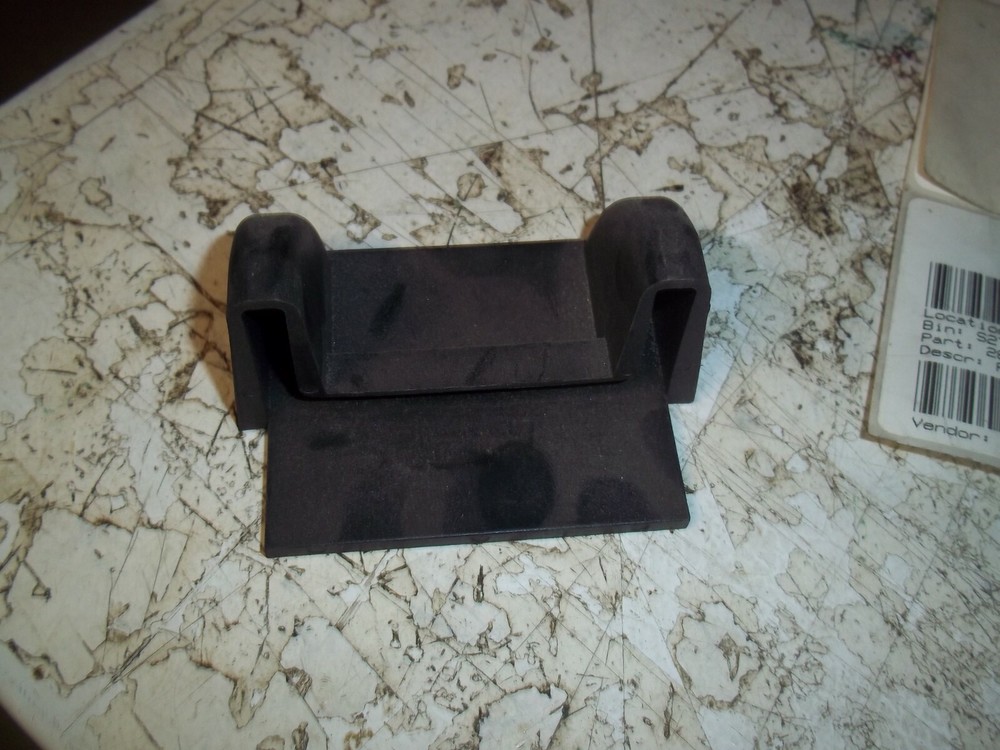 HUDSON FIRE RUB RAIL CAP PART NUMBER 288214-0