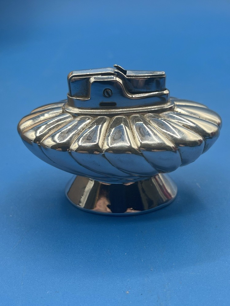 VTG Ronson Regal Table Lighter Mid Century Modern Chrome Shell Atomic MCM