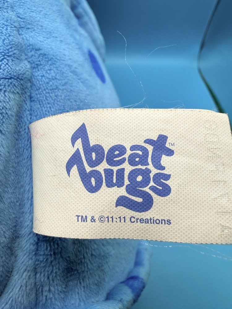 BEAT BUGS INTERACTIVE PLUSH BLUE LIGHT SING ALONG -works
