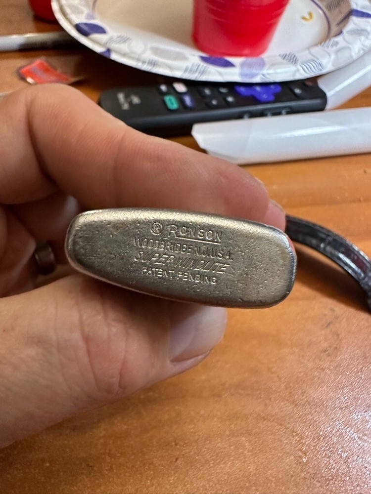 Vintage Ronson WINDLITE Chrome Lighter