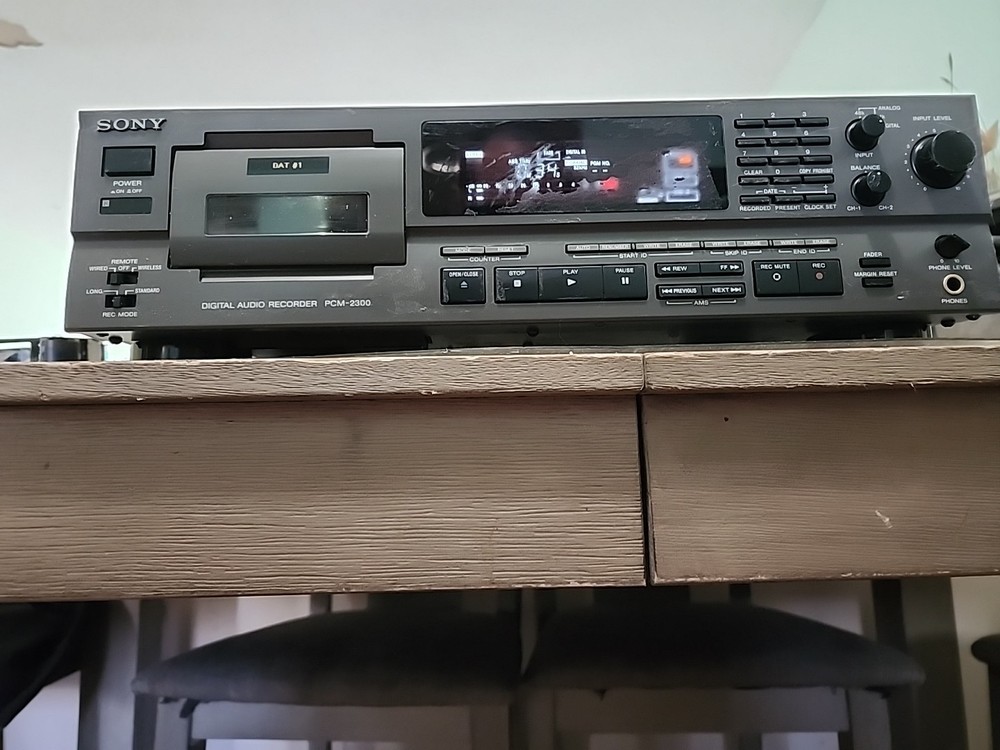 SONY PCM-2300 DAT Digital Audio Recorder Tested Working