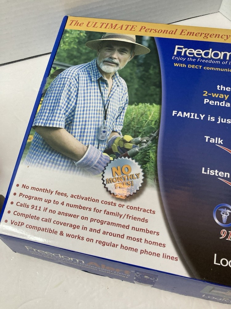 LogicMark 35911 Freedom Alert Emergency System Open box