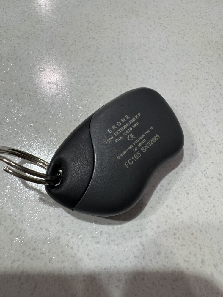 SETR2641-AM2 433.92 MHz Transmitter LED Controller - Like New