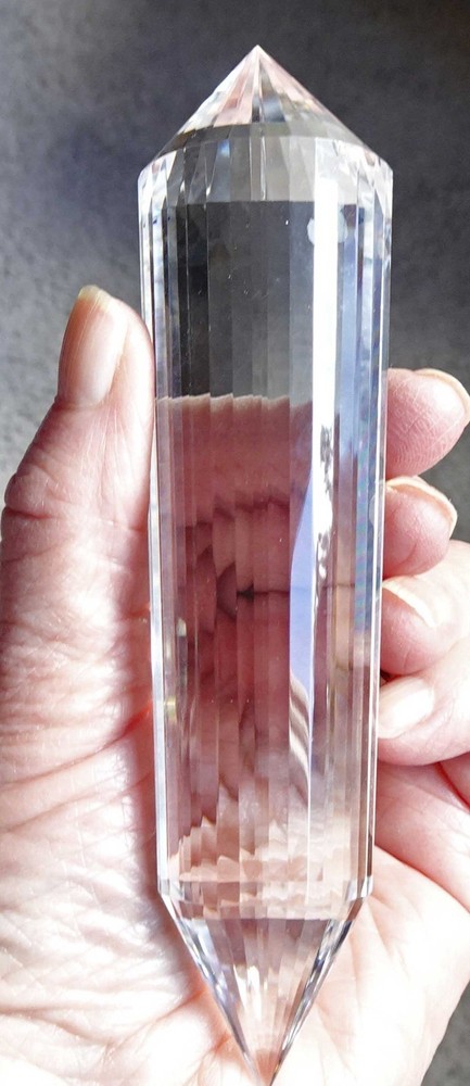 Clear Quartz Vogel 32-sided Crystal -   v2007
