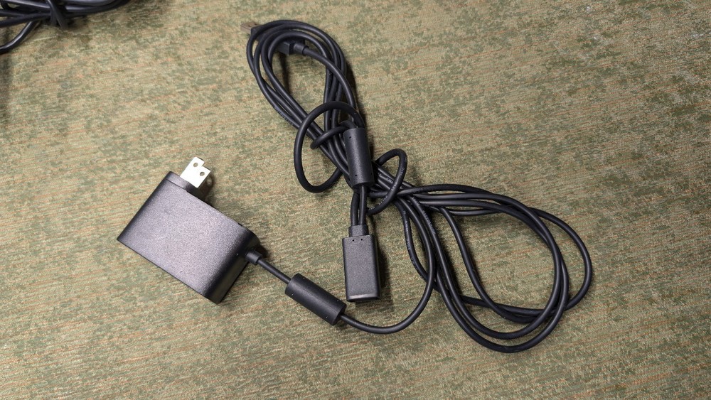 Microsoft Kinect Sensor Bar Xbox 360 1414 + AC Power Adapter Tested Set Bundle