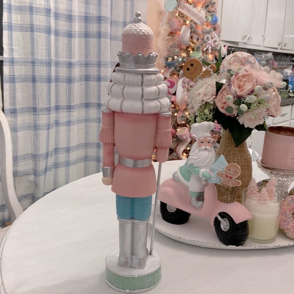 NWT Peppermint Square Large Pastel Pink Nutcracker
