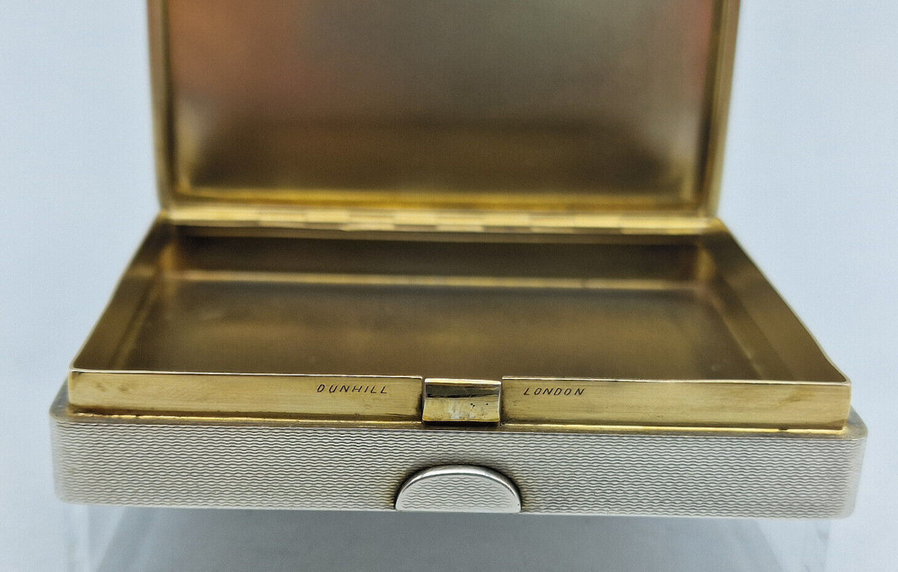 Antique 1935 London Alfred Dunhill Beautiful Solid Silver Cigarette case / J080