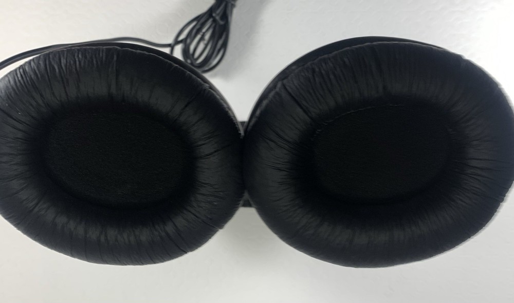 Behringer HPS3000 Silver High-Performance Studio Headphones