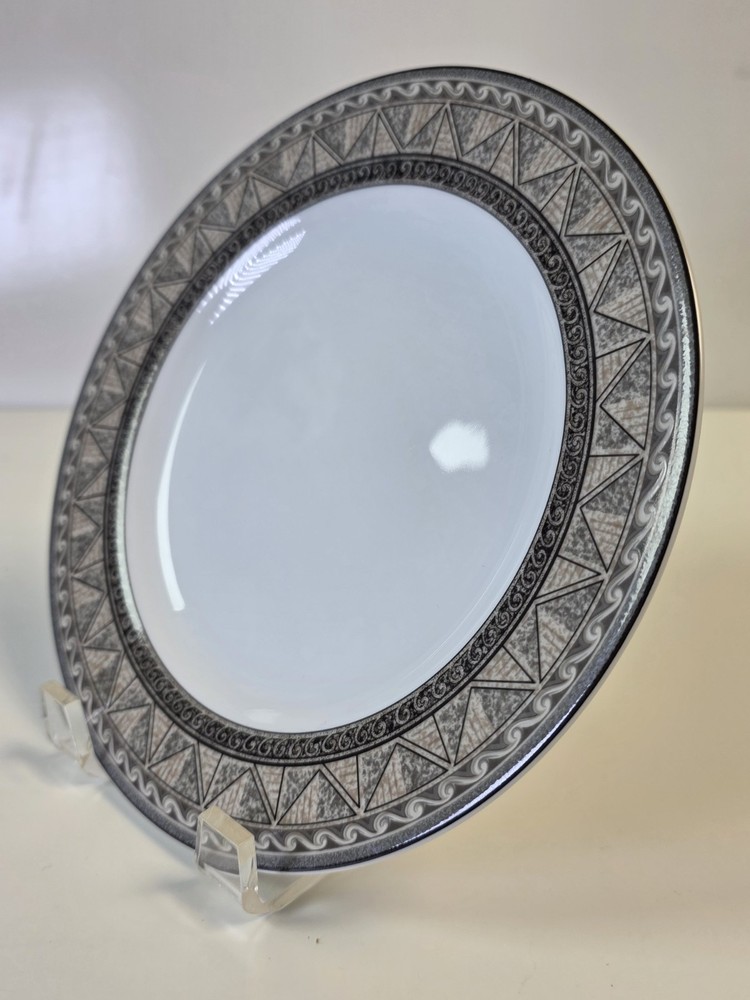 Studio Nova Courtyard Salad Plate Y0281