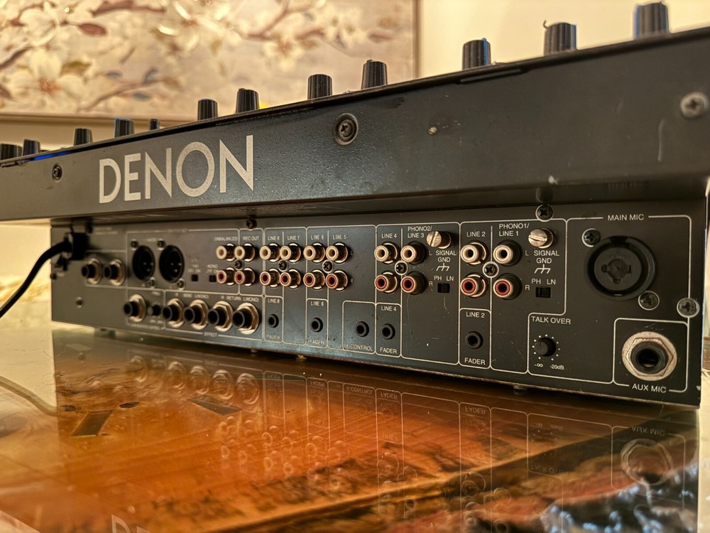 Denon DN-X500 Professional DJ Mixer Untested
