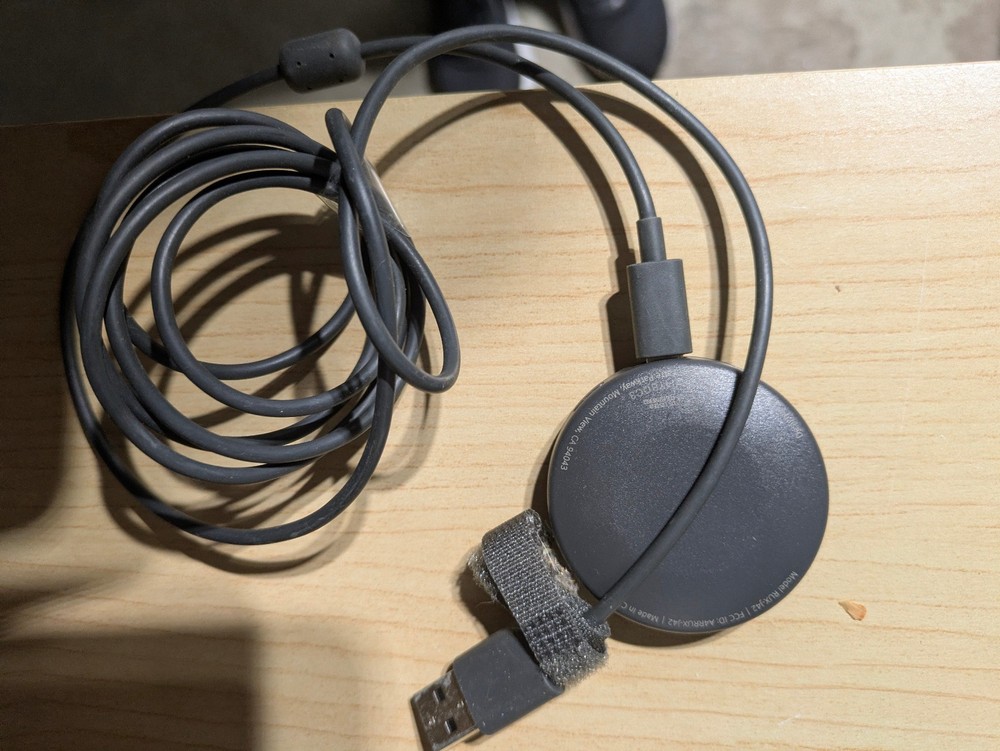 Google Home Smart Speaker + Chromecast Audio Lot