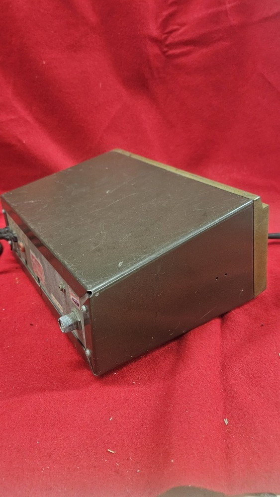 Johnson Messenger 250 23 Channel Base Station CB & Pace Mic. Untested, Powers On