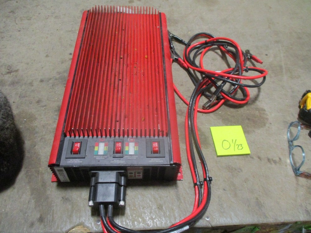 NOS Tesla T145014D Battery Charger/Conditioner