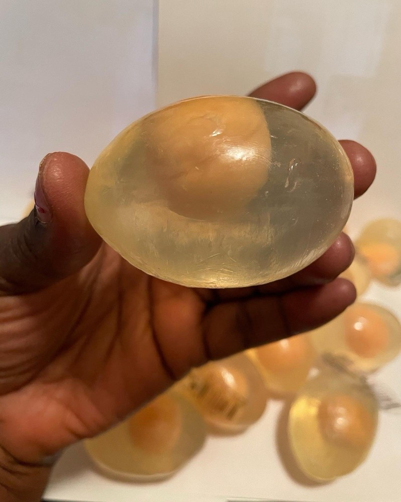 Brightening Face Egg Collagen Soap
