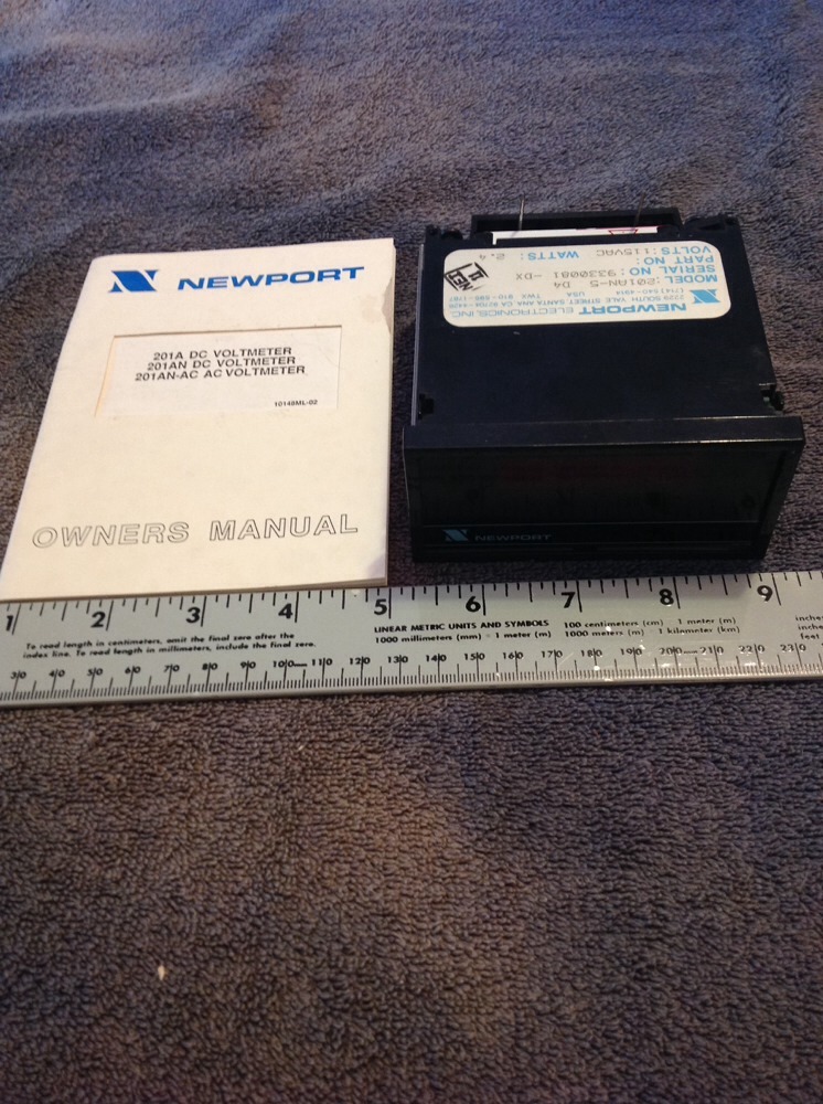 Newport 201AN-5 Voltmeter