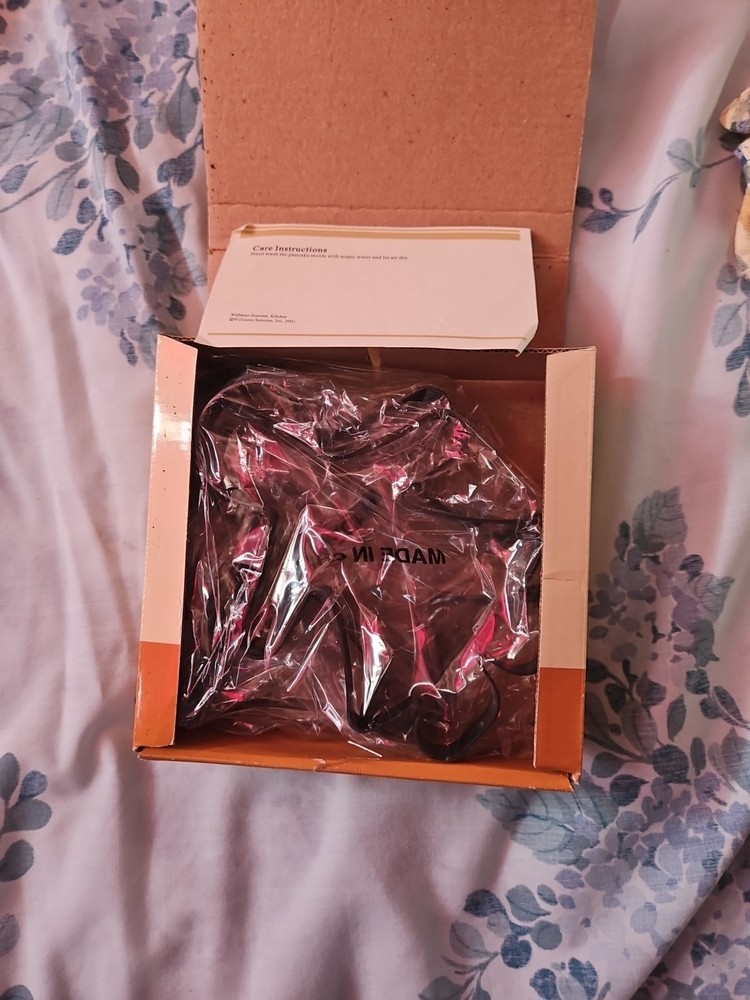 Gingerbread Pancake Molds