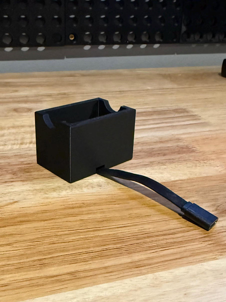 Meshtastic WisMesh Pocket Radio Charging Dock