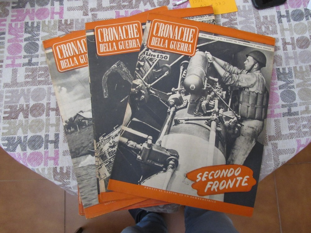 WAR CHRONICLES - YEAR 1942 - COMPLETE AND ORIGINAL - EXCELLENT