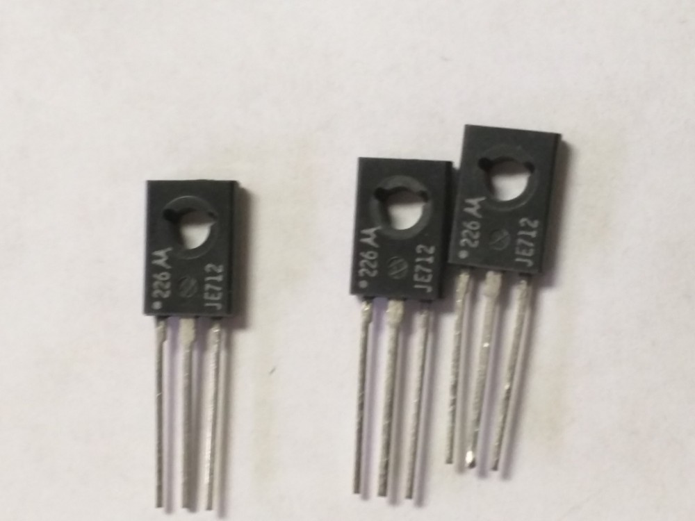 MOTOROLA MJE712 TRANSISTOR