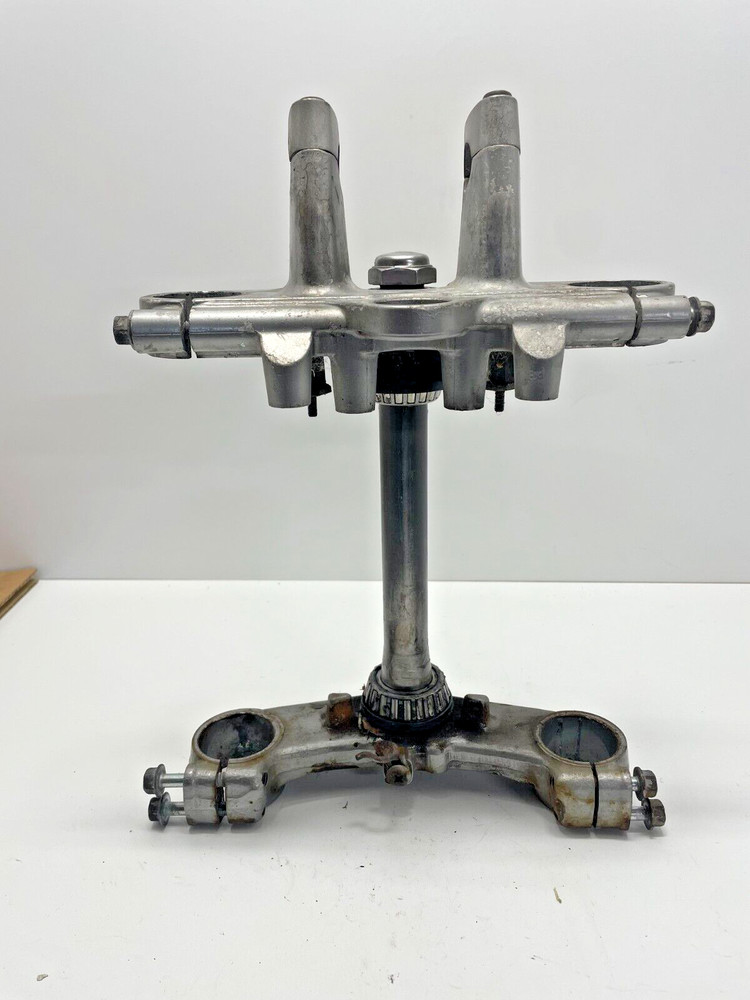 Suzuki GSF 600 Mk1 Fork Yoke Tree 1995-2000