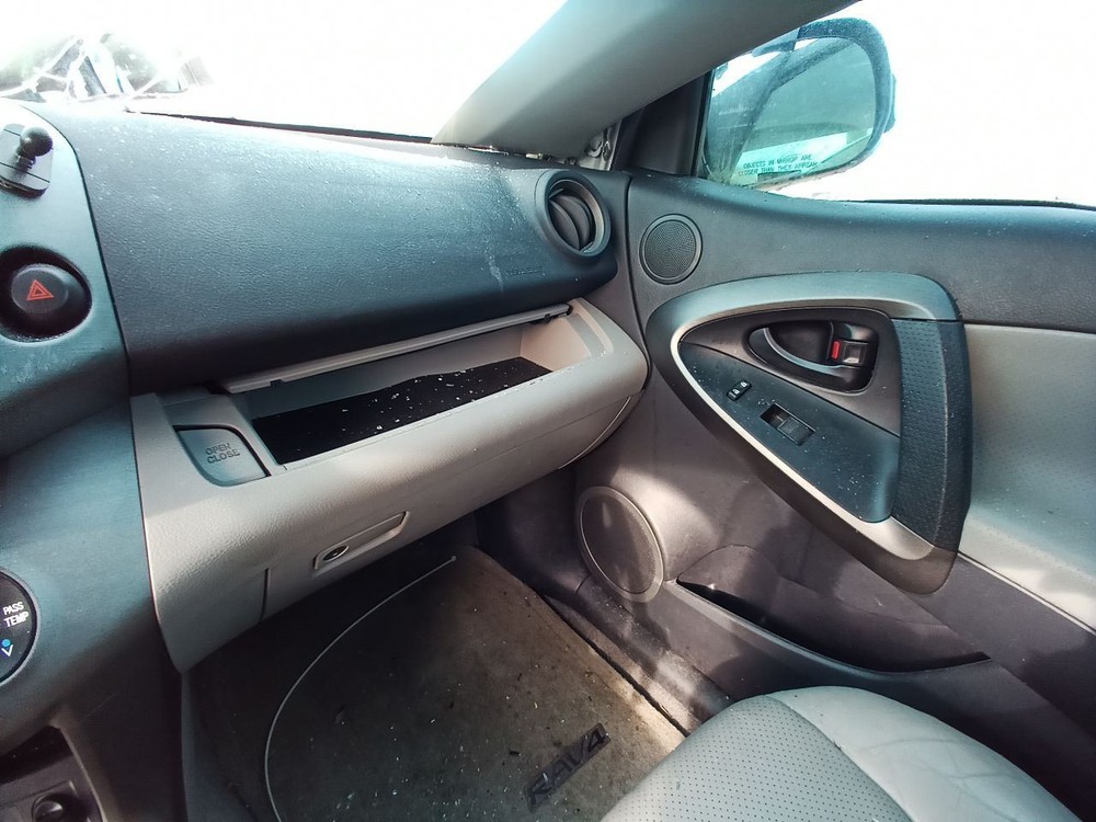 2012 RAV 4 Jack with spare tire Tools 12734978