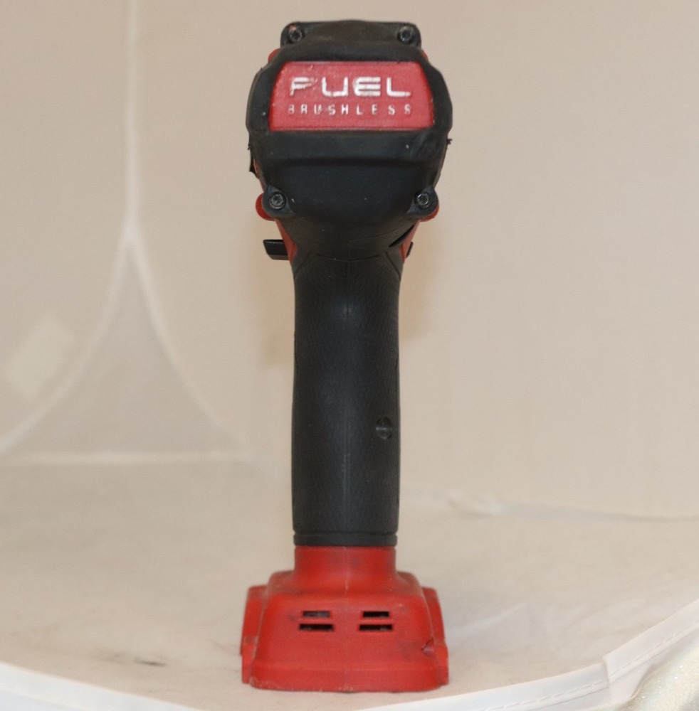 milwaukee 1/2 hammer drill/driver and impact driver set