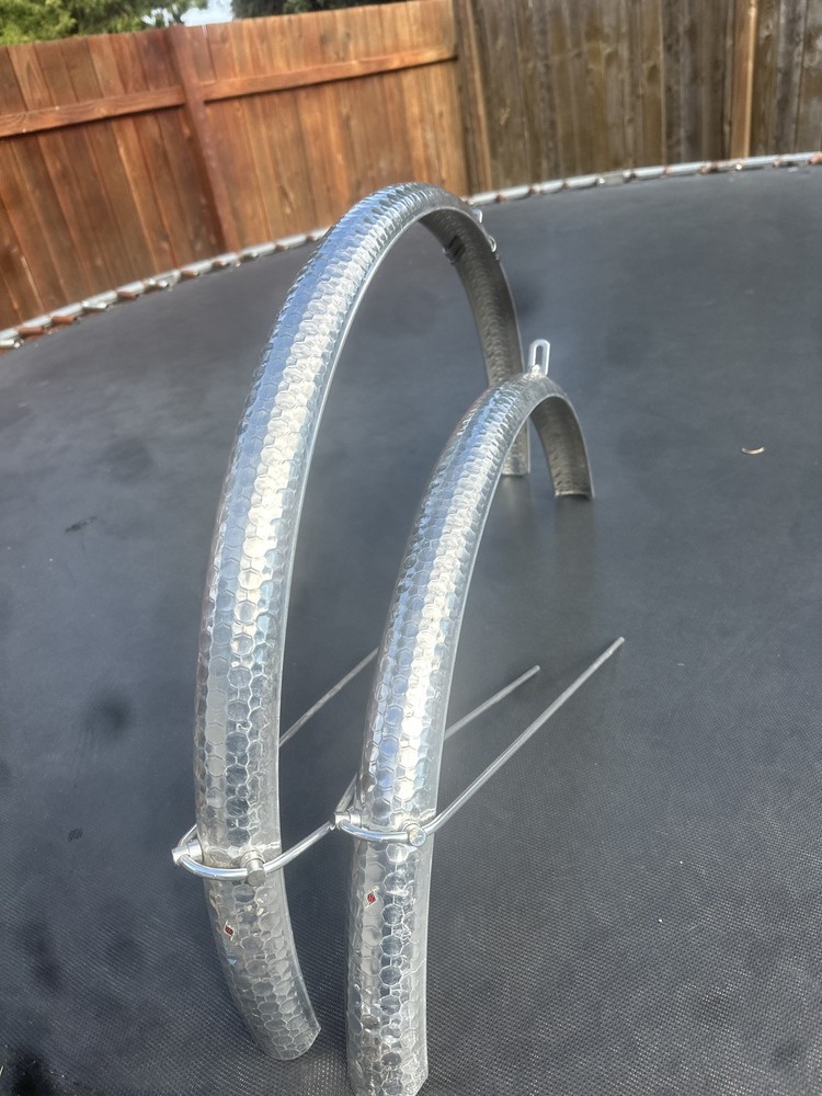 Hammered middle weight Set: Polished Silver