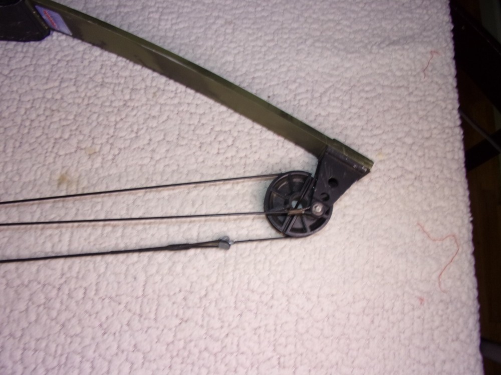 PSE Phaser Compound Bow