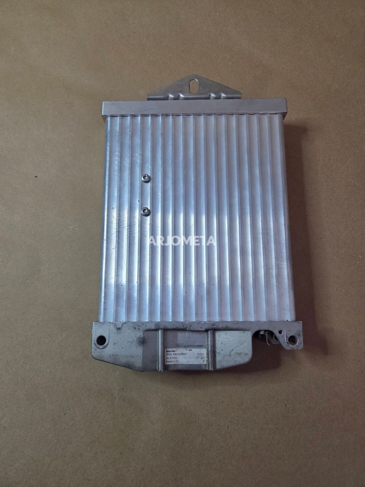 Bosch Rexroth R902045907 MC6 H/32 Microcontroller Controller Module