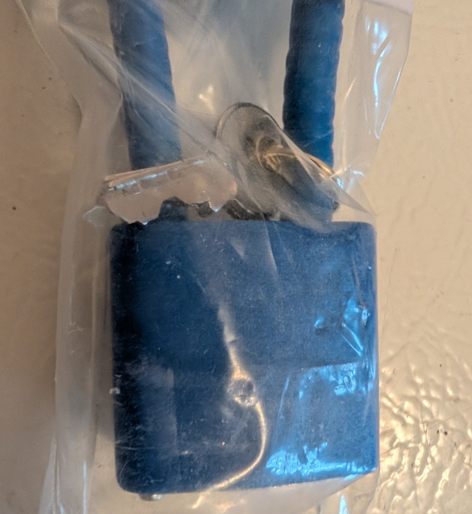 Mossberg & DAC Gun Cablelocks. NIP.