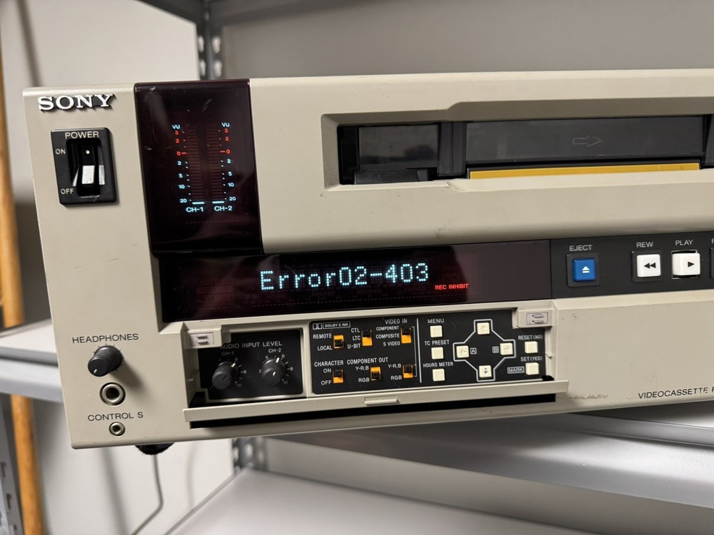 Sony Betacam SP UVW-1400A Commercial Videocassette Recorder. Error Code