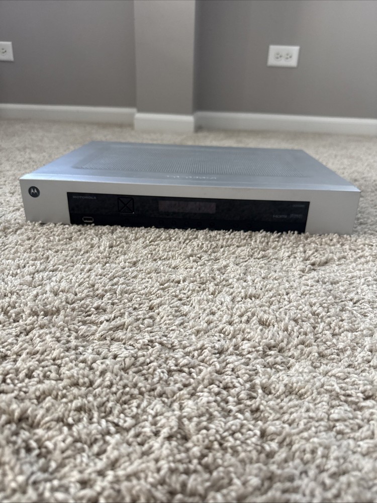 Motorola DCH3200 Digital Cable Box HDMI / Modem