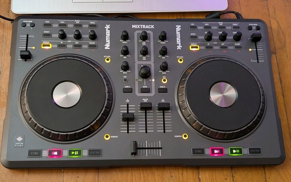 Numark Mixtrack DJ Controller Tested Works With Virtual DJ No Software Included