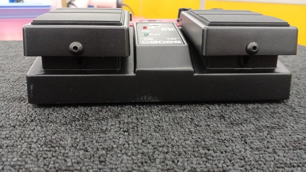 BOSS Model RC-30 Loop Station