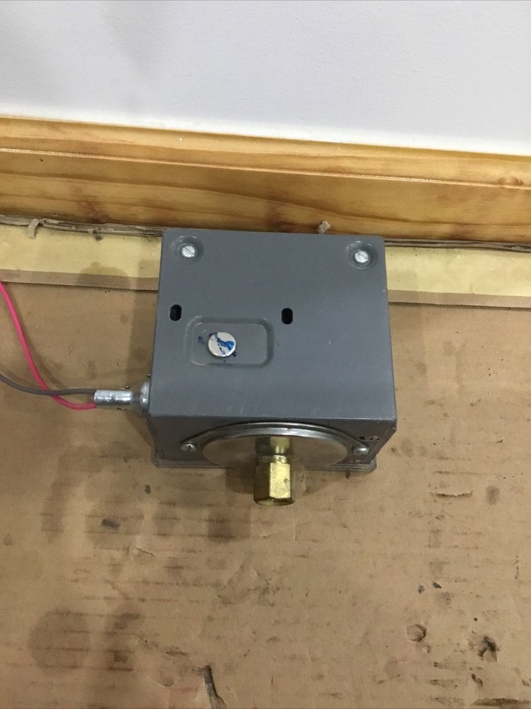 Honeywell L404F1367 Pressure Controller