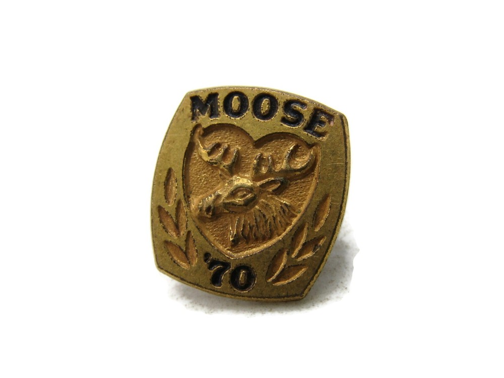 Moose '70 Lettered Pin Black & Gold Tone