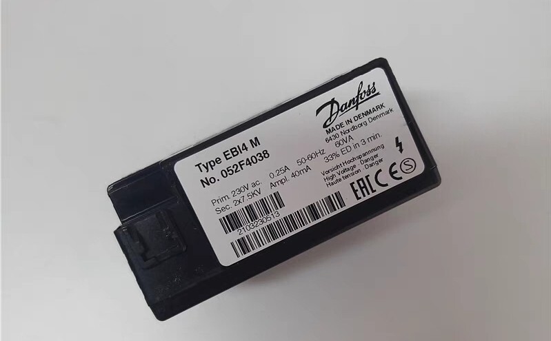 1PCS NEW EBI4M 052F4038 ignition transformer
