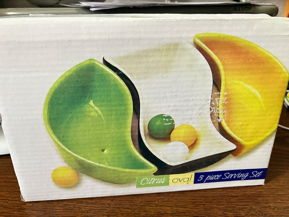Citrus Round & Oval 6 Piece Serving Set New