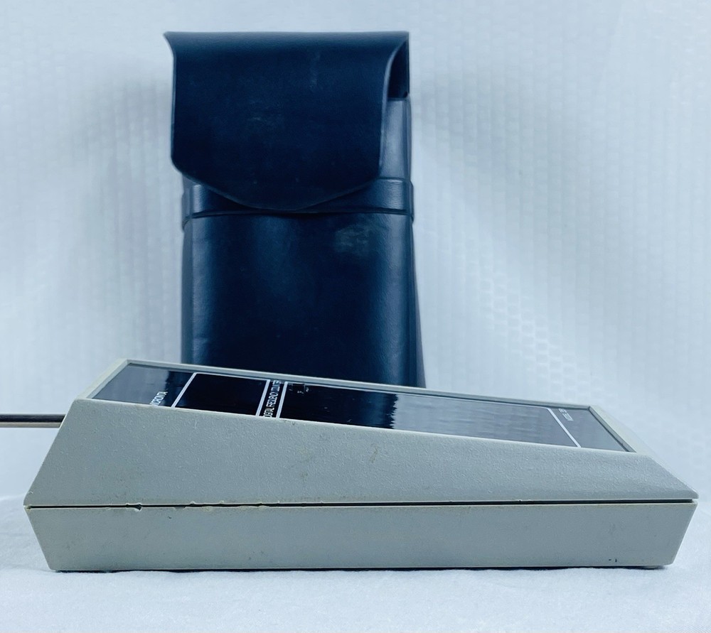 MICRONTA Model 351 Frequency Counter w/Case,Instructions & Antenna - Works!