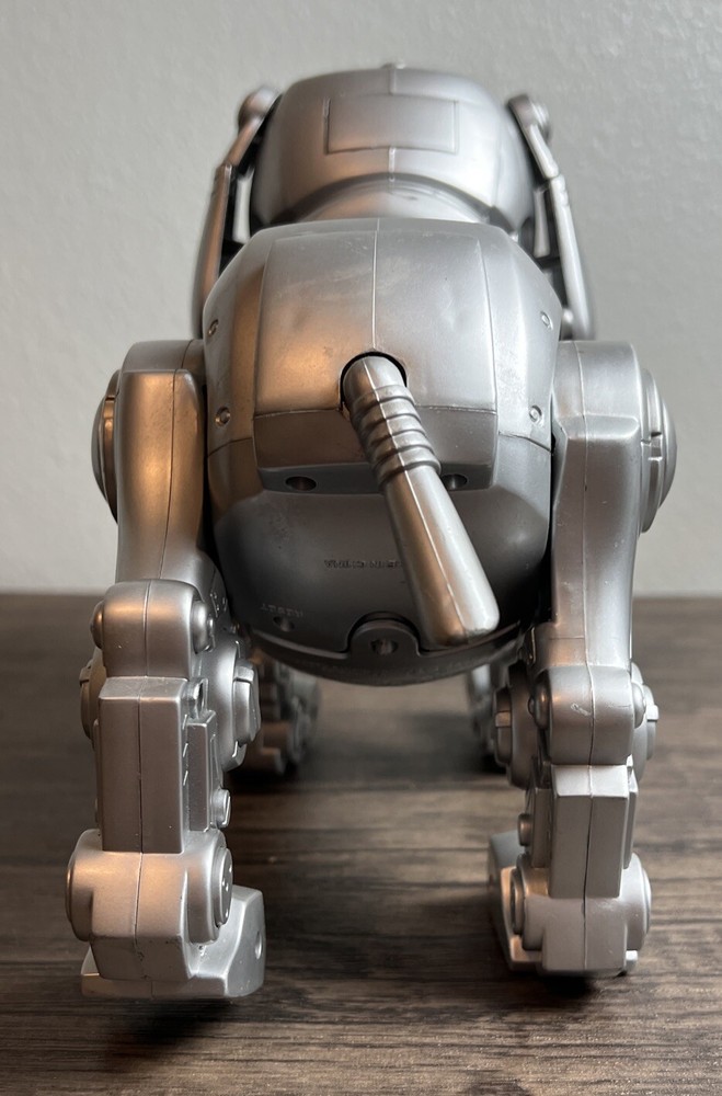 Tekno Interactive Robotic Dog Silver 1990's Manley Toy Quest - Works