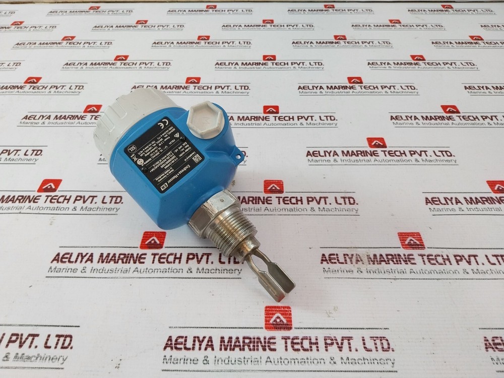 Endress+Hauser FTL50-CHR9/0 Vibronic Point Level Switch