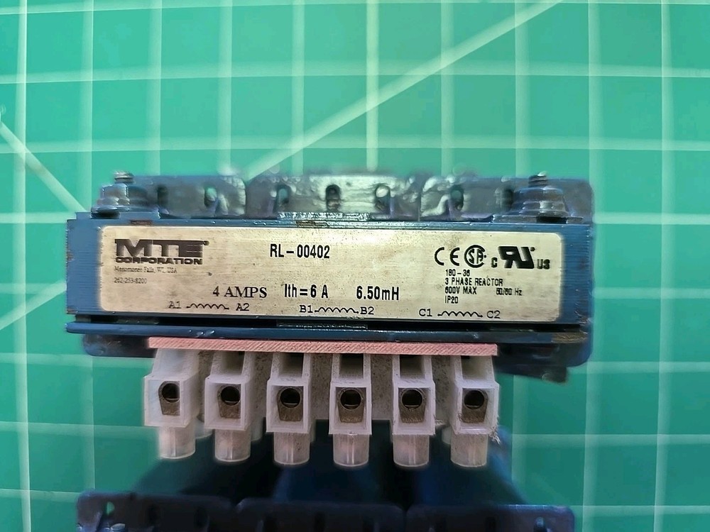 RL-00402 (NEW NO BOX)