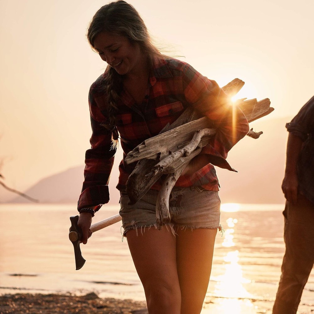 Rugged Forged Versatile Tomahawk Axe: Carbon Steel Blade, Hickory Handle