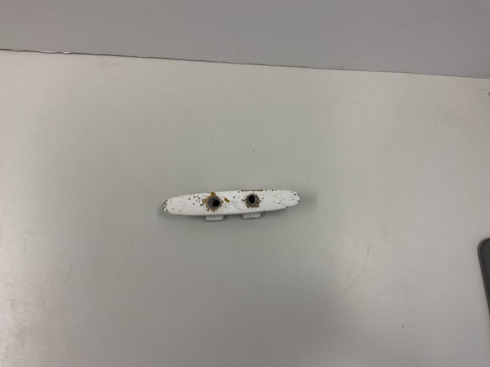 Aluminum 6" Open Base Cleat