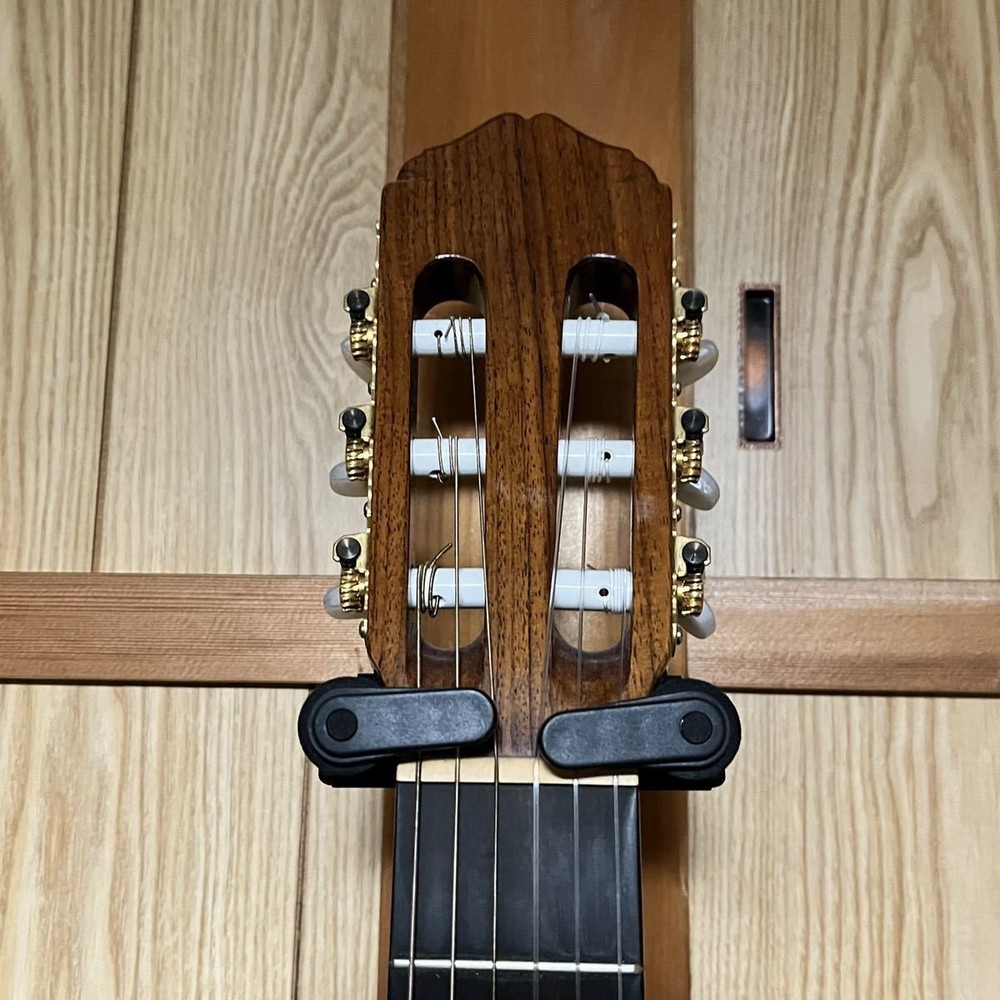 Raimundo 128C Classical Guitar