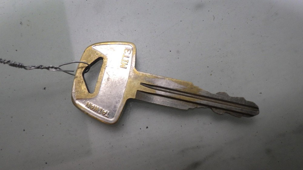 04 MITSUBISHI LANCER Ignition W/Key